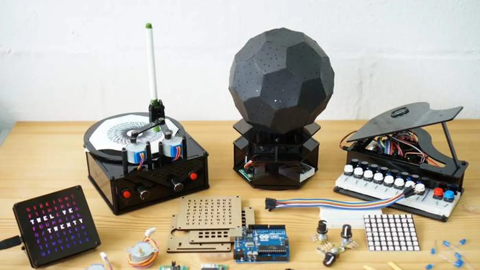 DIY Electronics Kits 2026 Best Projects Beginner